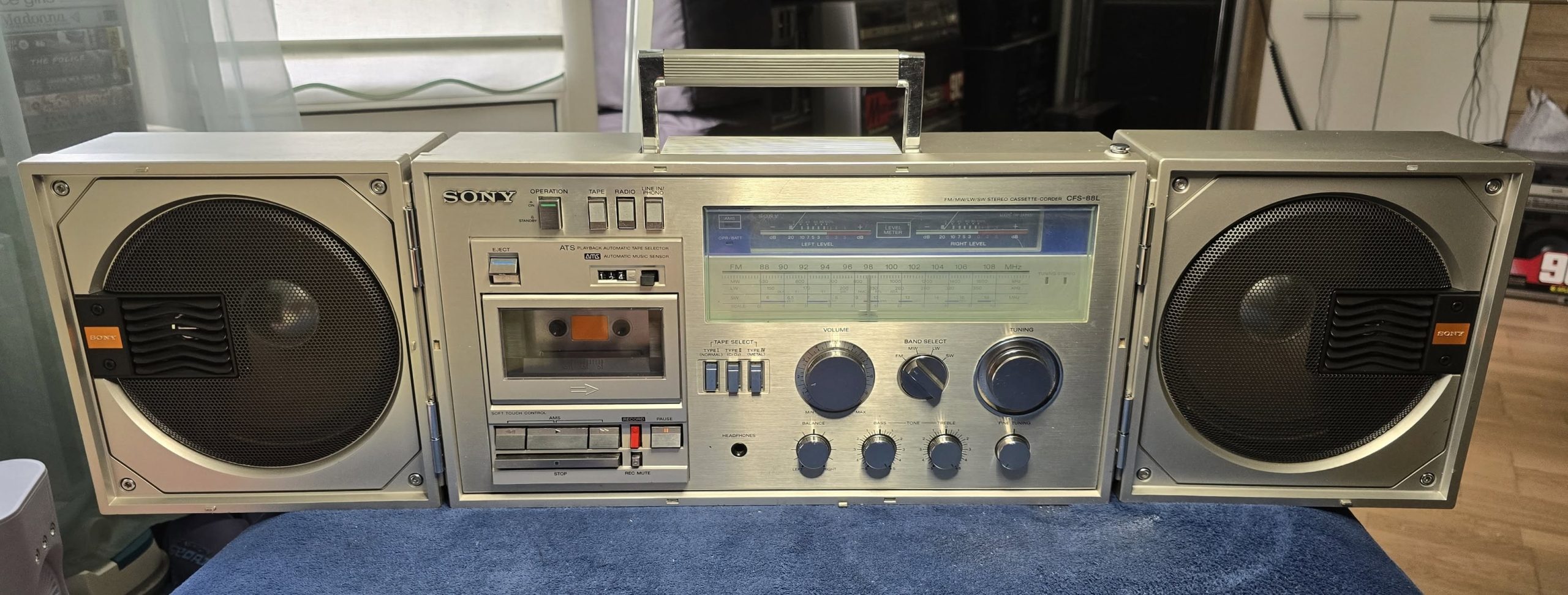 Sony CFS-88L