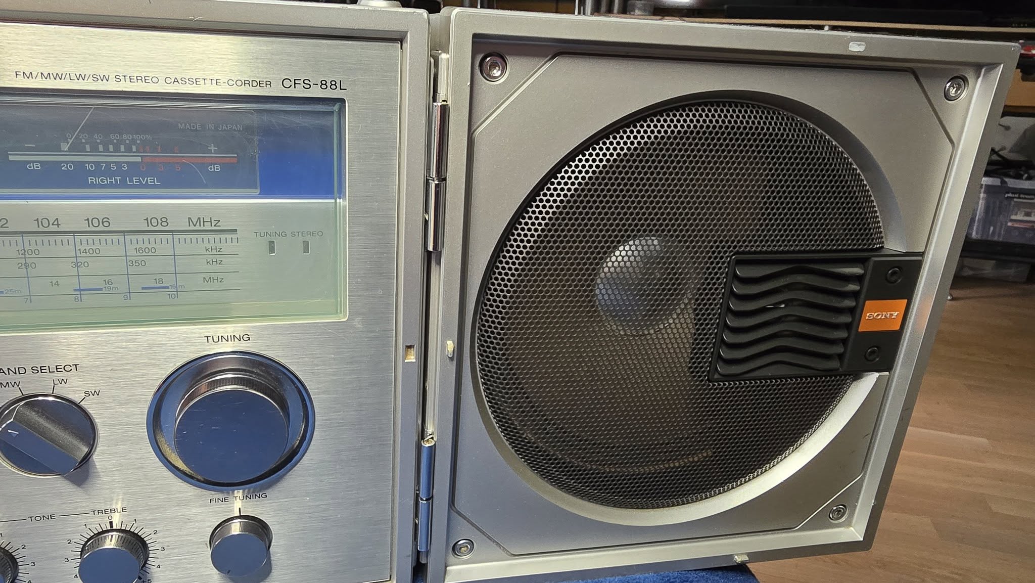 Sony CFS-88L - Image 5